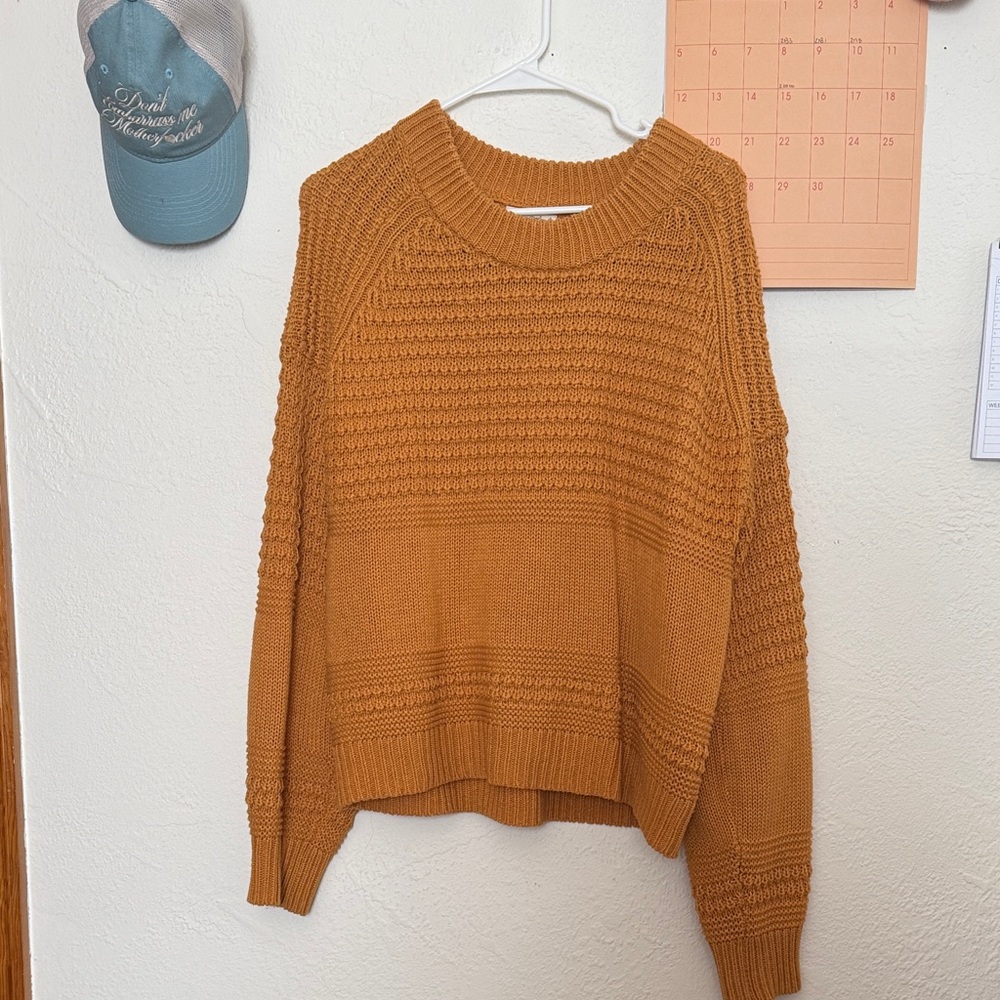 Women’s Sweater